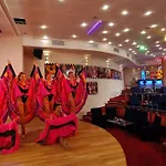 Stayflex By Helios - Kids Slide - Pools - Ac In The - Ev Station 酒店