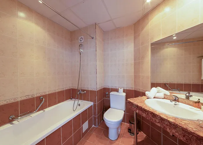 Stayflex By Helios 4*