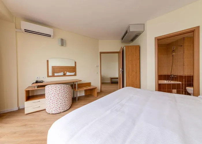 Stayflex By Helios - Kids Slide - Pools - Ac In The - Ev Station Hotel