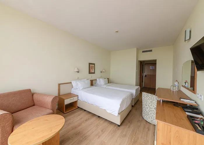 Stayflex By Helios 4* 金沙